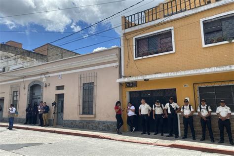 Diario La Hora On Twitter Ahoralh As Luce El Ambiente En Donde