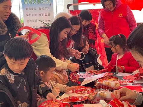 网络中国节·元宵节｜喜迎元宵节 巧手做花灯 幸福食堂里吃“元宵”腾讯新闻