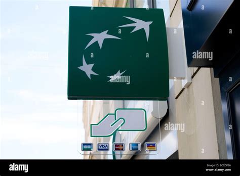 Fortis Logo Hi Res Stock Photography And Images Alamy