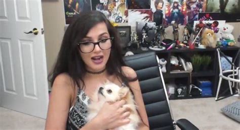 Lia Of Sssniperwolf Control Room Sssniperwolf Lia Cat Eye Glass