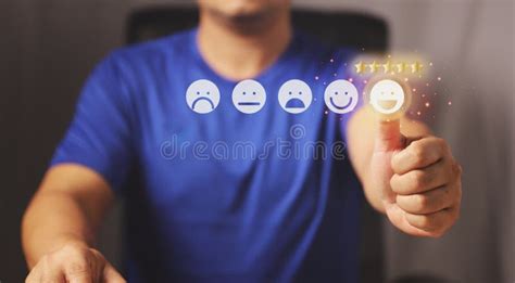 Businessman Giving Rating With Happy Icon Customer Experiences Concept