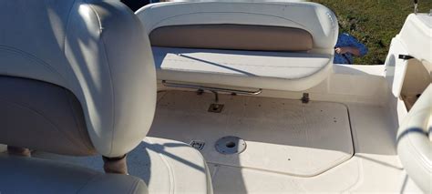 2004 Regal 2465 Commodore Cruiser For Sale Yachtworld