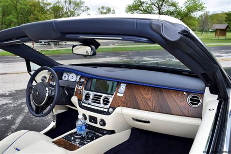 Rolls Royce Dawn - Nation Exective Hire - Drive in class, arrive in style