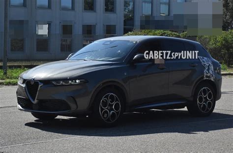 Alfa Romeo Tonale Phev Nuove Foto Spia