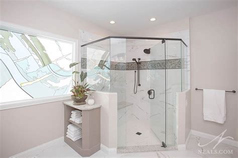 7 Custom Walk-in Shower Design Ideas