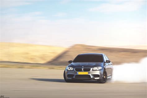 BMW M5 F10 tuned by Manhart drifting : r/carporn