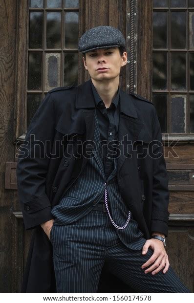 Italian Mafia Gangster Man Suit Stock Photo 1560174578 | Shutterstock