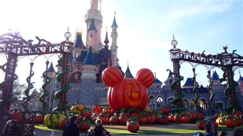 Disneyland París en Halloween Hellotickets