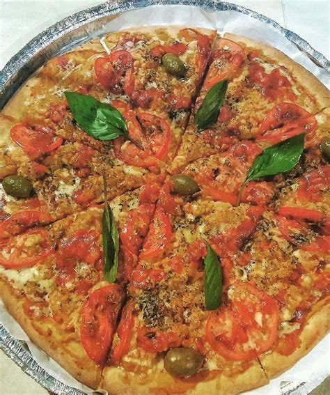 Primeira pizza vegana artesanal de Roraima é carro chefe de restaurante