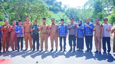 Gubernur Sulsel Resmikan Ruas Jalan Lilina Ajangale Alinge Kabupaten