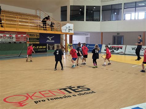 Naši nejmenší talenti měli svůj první turnaj Handball club Zubří