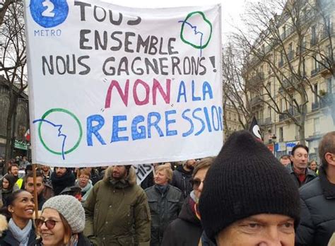 French Union Extends Blockade Of Fuel Deliveries From Total Refinery