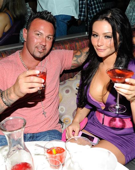 'Jersey Shore' Star JWoww is Secretly Engaged to Boyfriend Roger Matthews