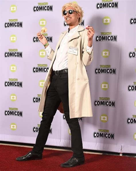 My Corinthian from Sandman walks the Cosplay Red Carpet in the Saturday ...