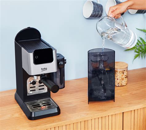 Caffeexperto Semi Automatic Espresso Coffee Machine With Integrated