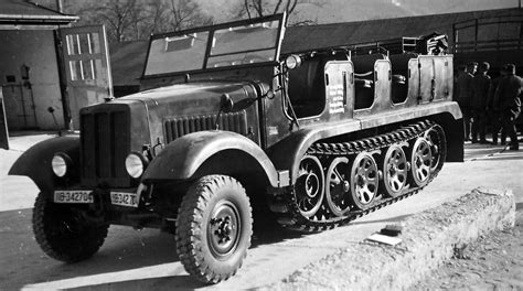 Sdkfz German Ton Medium Halftrack Artillery Tractor World War