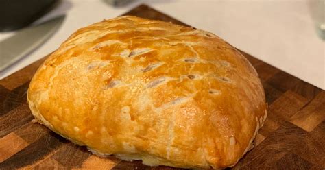 Beef Wellington With Gorgonzola Cheese Recipe Kitchen Stories