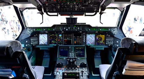 You’ve never seen the A400M cockpit before? Now you can!