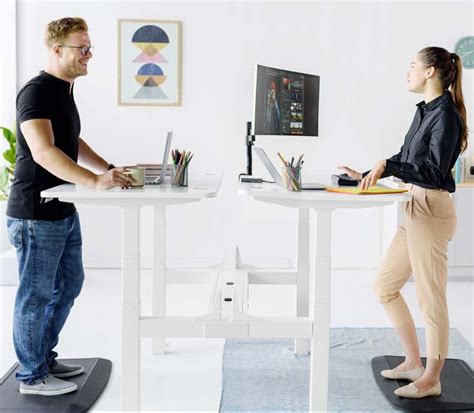 The Ergonomics of Standing Desks - Lifestyle Roads