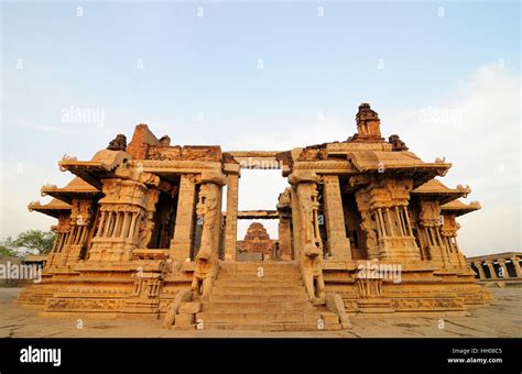 Hampi Temples and Ruins Stock Photo - Alamy