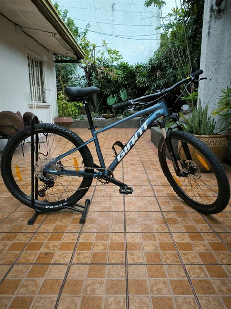 Giant Talon 0 (2022) Small Frame 27.5, Sports Equipment, Bicycles ...