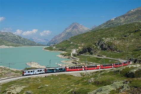 Excursi N A Los Alpes Suizos Y St Moritz Desde Mil N Hellotickets