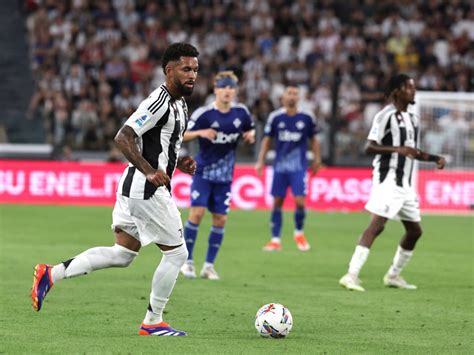 How Douglas Luiz Fared On His Competitive Juventus Debut Vs Como After