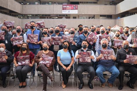 Entrega Alcaldesa Uniformes A Personal De Inspecci N Y Alcoholes De Tijuana