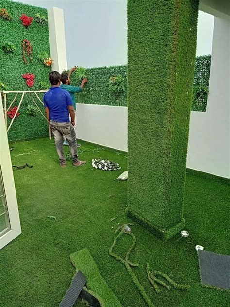 Artificial Vertical Green Grass At Rs 250 Sq Ft Artificial Green