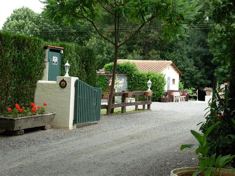 Camping Le Paradis Campings Terres De Haute Charente Infiniment