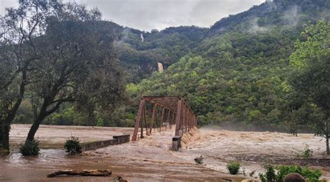 Farroupilha aciona Governo Estadual após queda de ponte na ERS 448