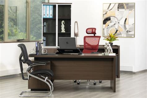 Modern Executive Desk- 1800mm - Furniture Choice Kenya