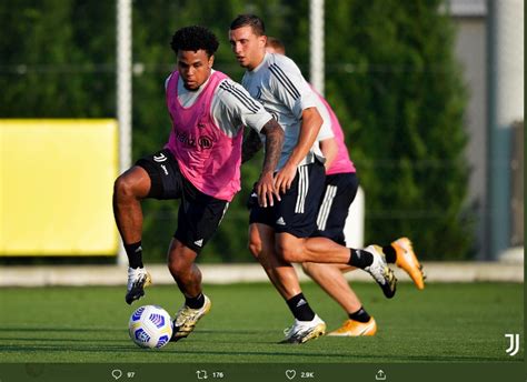 Tahun Ini Weston McKennie Sukses Pecundangi Cristiano Ronaldo Dan