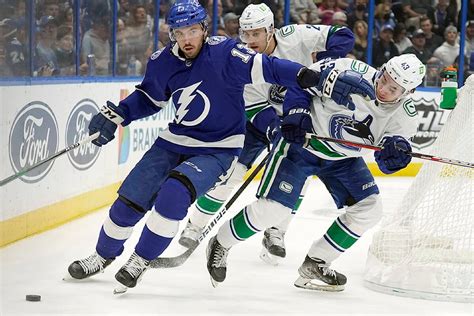 Stamkos Nets 18th Goal Tampa Bay Lightning Strike Down Vancouver