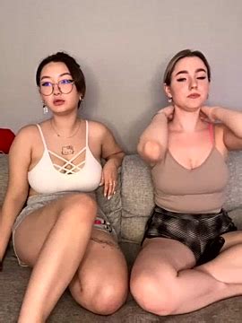 LiseTinypoet Fully Nude Stripping On Cam For Online Porn Video Show