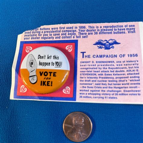 PRESIDENTIAL CAMPAIGN OF 1956 REPRO PIN BACK BUTTON VOTE FOR IKE ...