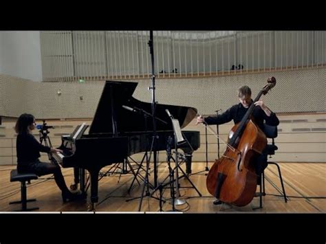 Zoltán Kodály Epigrams Matthew McDonald double bass Zsuzsa