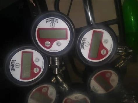 Winter Canada Black Winters Digital Pressure Gauge Model No Dpg R