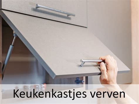 Keukenkastjes Verven Laten Verven Of Zelf Doen Tips Tricks