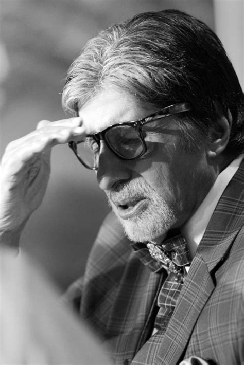 Indias Megastar Amitabh Bachchan Turns 79 Birthday Wishes Pour On