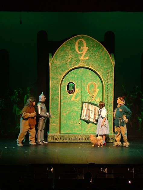 Image Result For Wizard Of Oz Set Design Wizard Of Oz Play Wizard Of