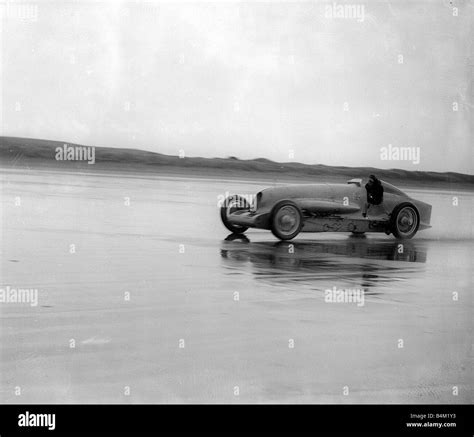 1920s racing cars hi-res stock photography and images - Alamy