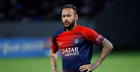 Neymar Quitte Le Psg Pour Al Hilal Un Transfert Qui Fait Trembler Le