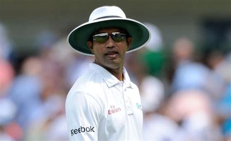 Kumar Dharmasena wins ICC Umpire of the Year | ONLANKA News