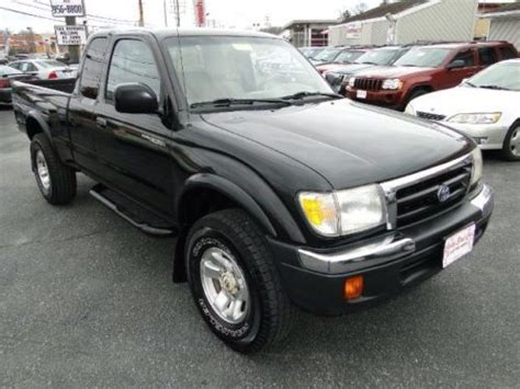 Purchase Used 2000 Toyota Tacoma SR5 Extended Cab Pickup 2 Door 3 4L In