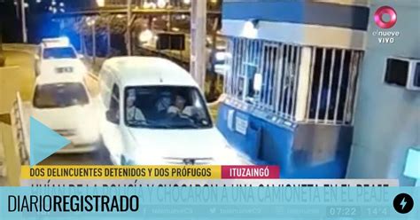 Escapaban De La Policía Y Chocaron A Una Camioneta Que Estaba Pagando