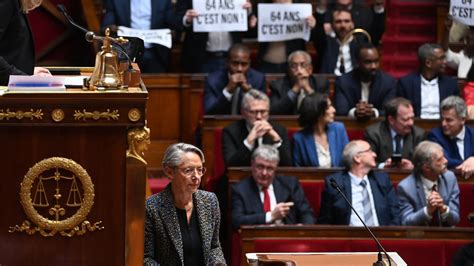 Macron Fuerza La Aprobaci N De La Reforma De Las Pensiones Sin Voto De