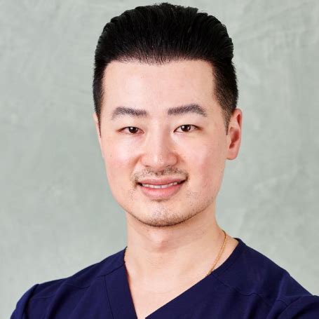 Dr Michael Huang Dentist In Sunshine Doctify