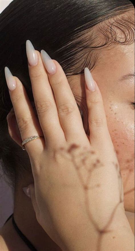 Ginevra Dionisio Ginndis Instagram Photos And Videos Simple Nails Gel Nails Nude Nails