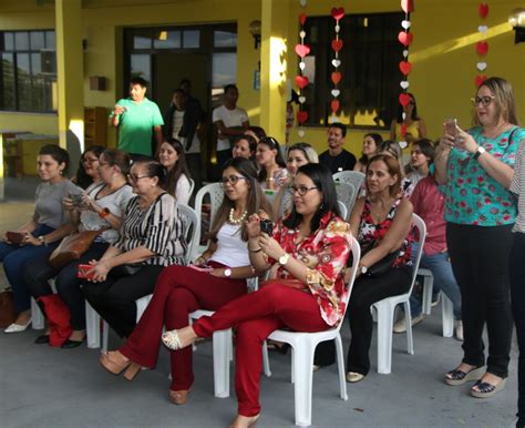 Alunos da Creche Anchieta realizam homenagem para as mães Portal Amazônia